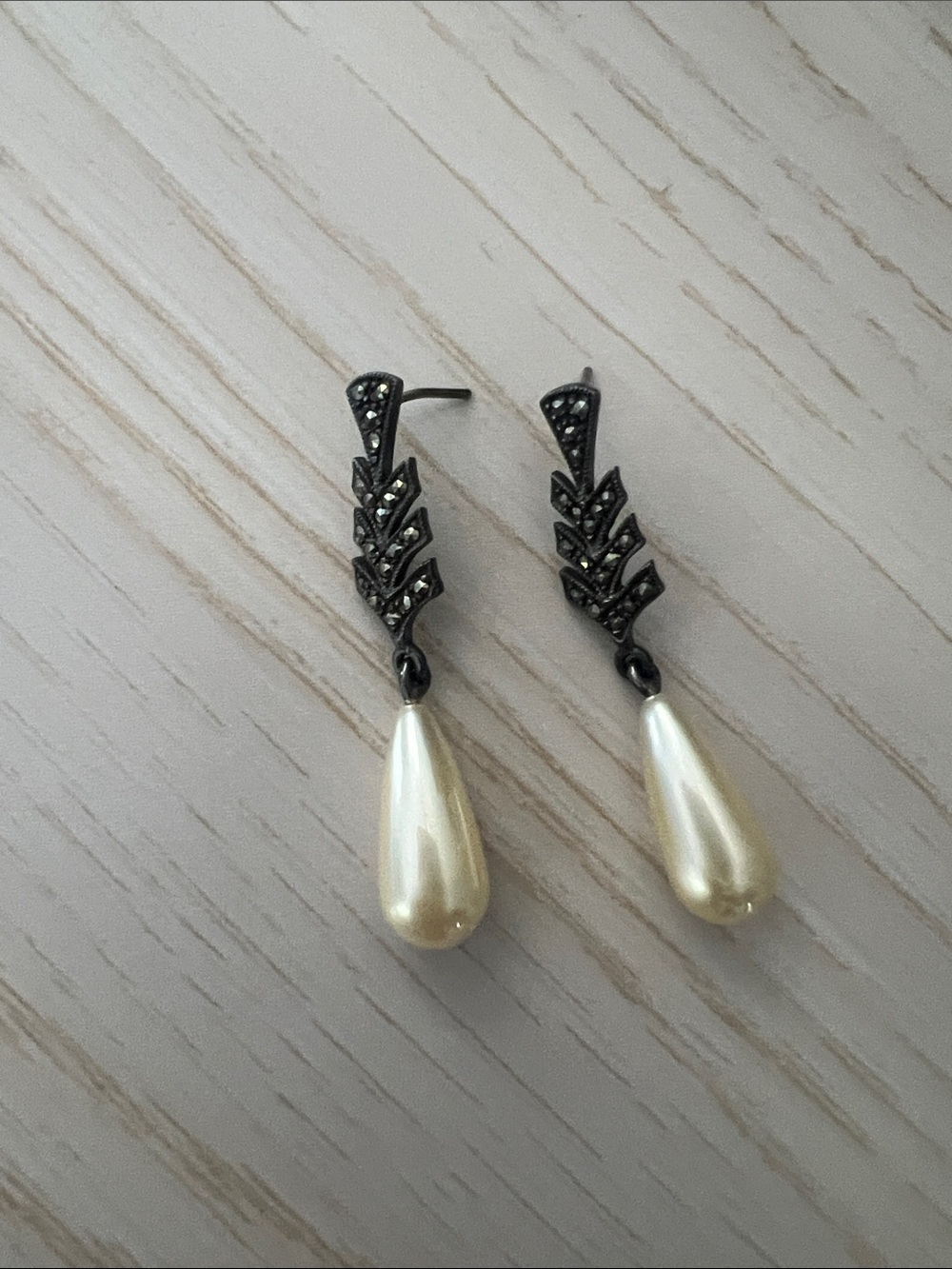 Pearl Teardrop Dangle Earrings with Black Crystal Accents with silver backs